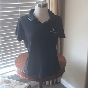 Short sleeve black golf shirt